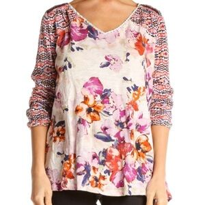 Anthropologie Akemi + Kin Multicolor Ayana Geometric Aztec Floral Top, Size M